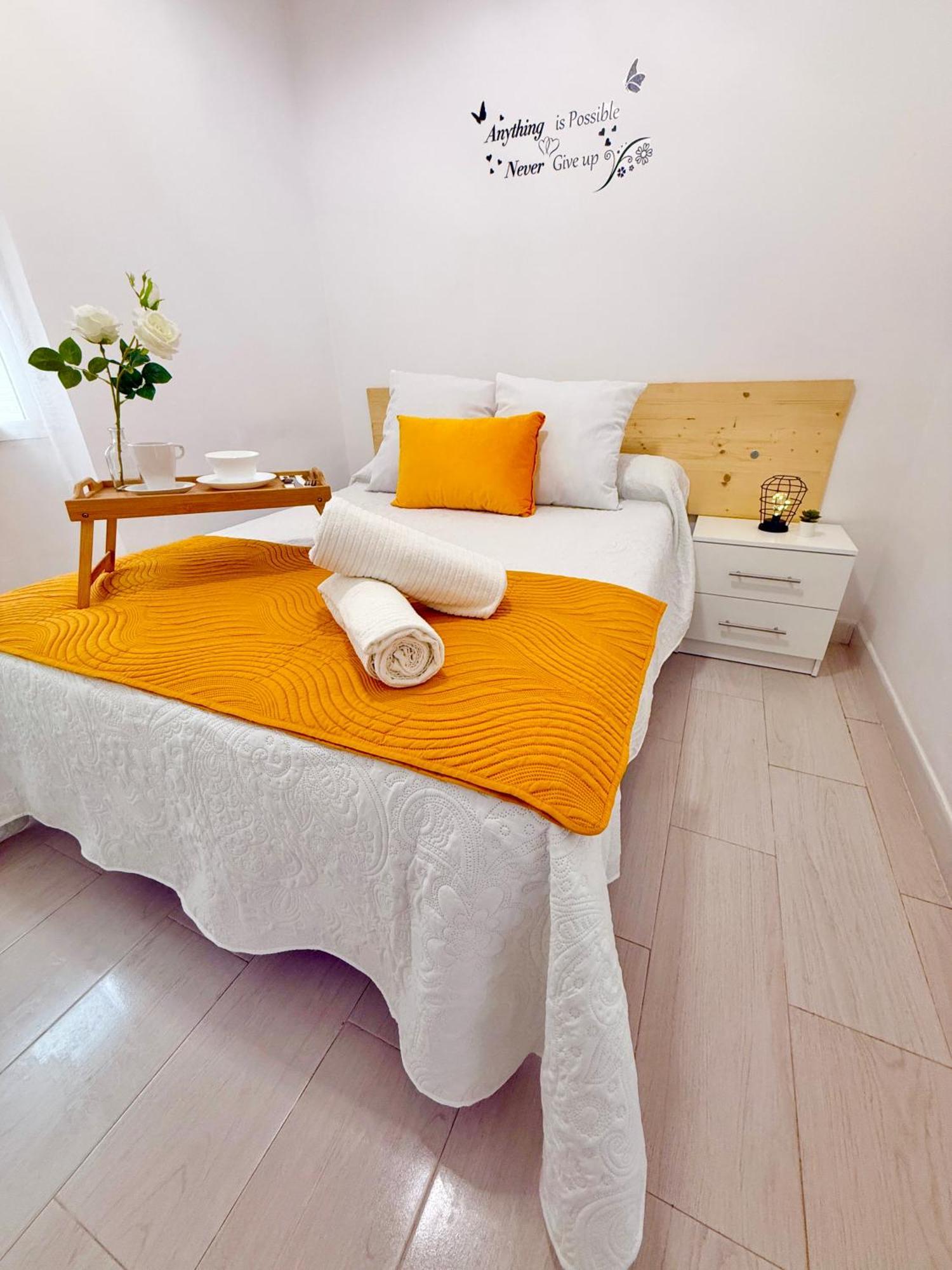 Casanova Apartments - Centro 2 Rooms Уэльва Экстерьер фото